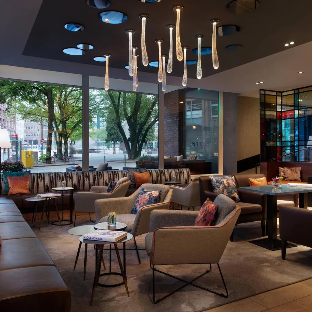 Photograph of Renaissance Hamburg Hotel