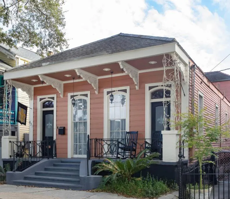 Photograph of Beautifully Updated New Orleans House *sleeps 6*