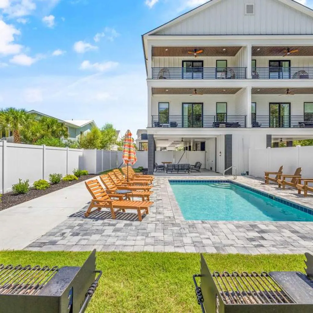 Photograph of Casa Blanca Luna Showstopper Sea View Home