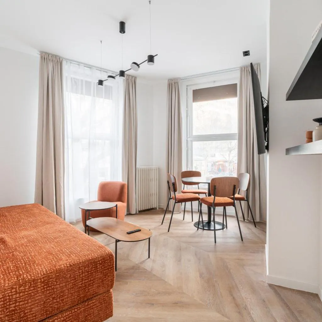 Photograph of Appartement Design Parisien - Palais Maillot
