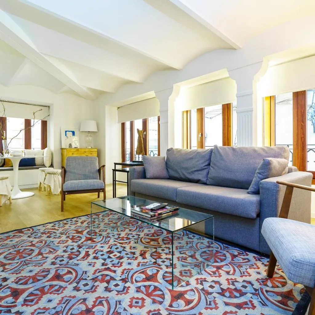 Photograph of Valencia Luxury - Boutique Redonda