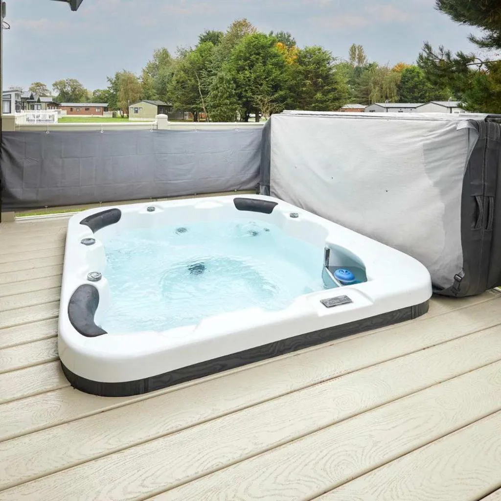 Photograph of The White Rose Lodge with Hot Tub