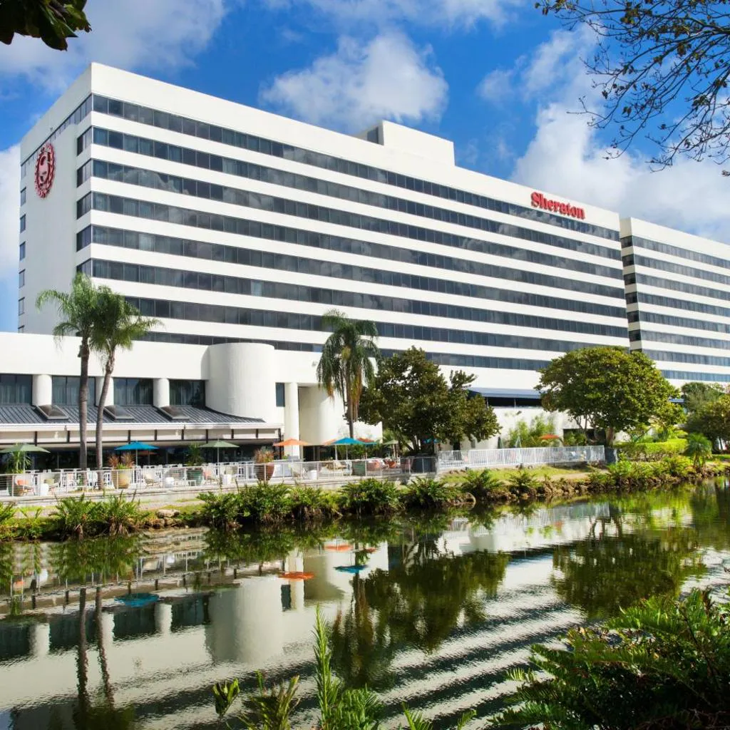 Photograph of Sheraton Miami Airport Hotel and Executive Meeting Center