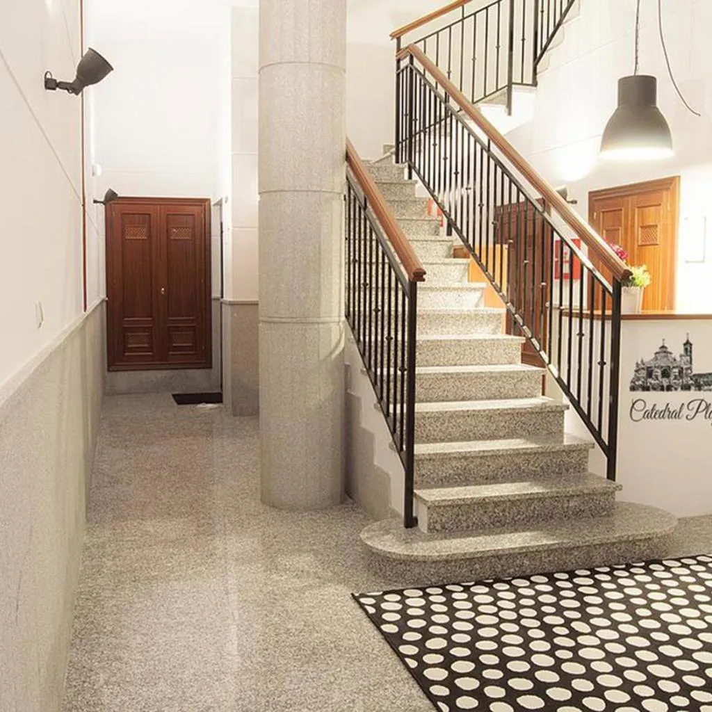 Photograph of Apartamentos Catedral Plaza 3000
