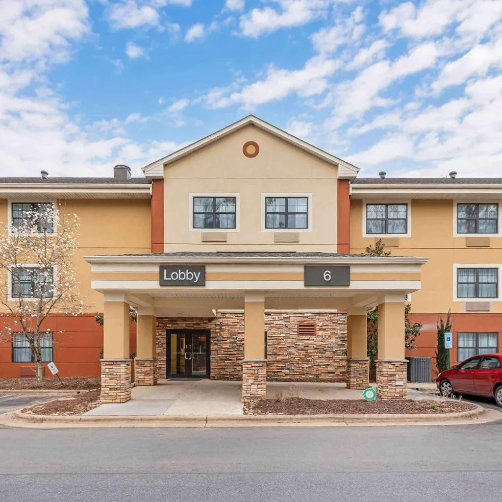 Photograph of Extended Stay America Suites - Asheville - Tunnel Rd