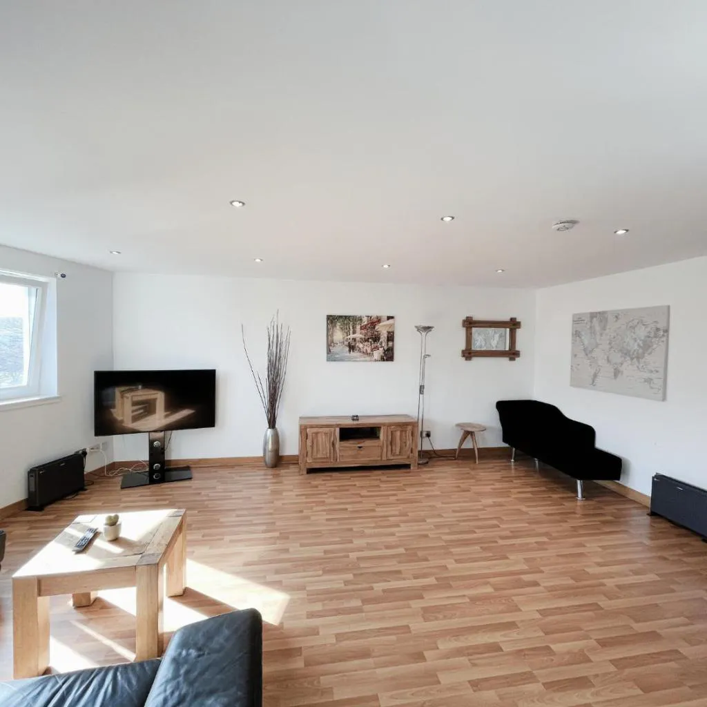 Photograph of Harbour Front Apartment with free parking