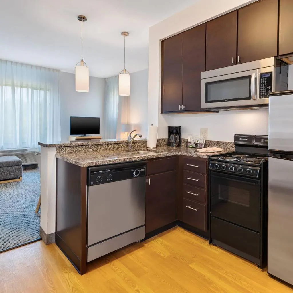 Photograph of TownePlace Suites by Marriott Nashville Airport