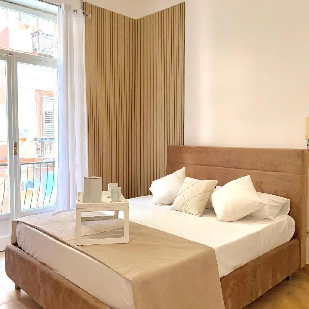 Photograph of Aurasuite
