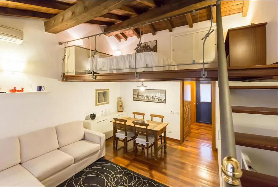 Photograph of Appartamento Cairoli