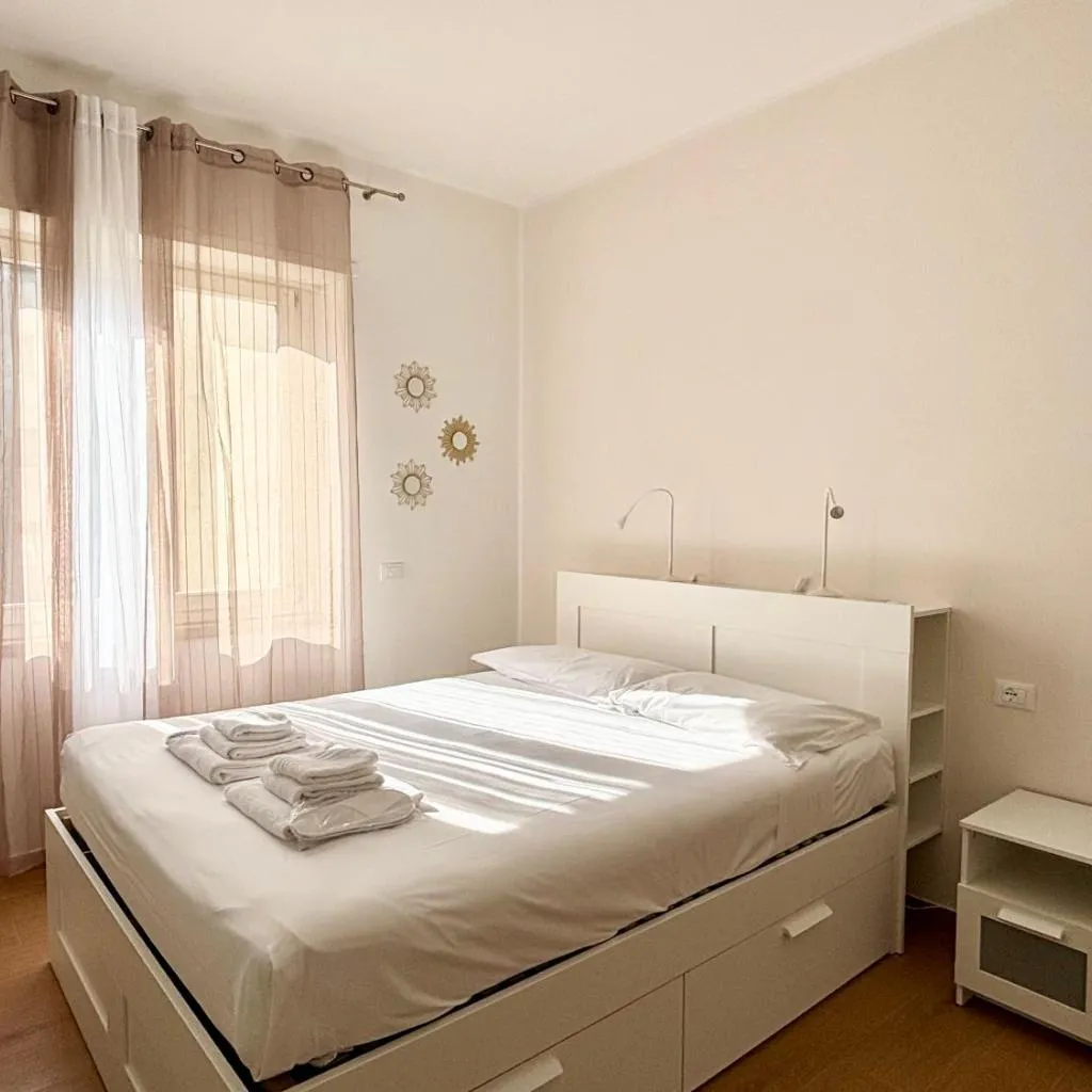 Photograph of Irnerio Prestige Suite in the Center by Synergy