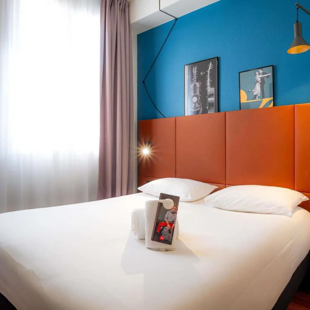 Photograph of ibis Paris Ornano Montmartre Nord 18ème