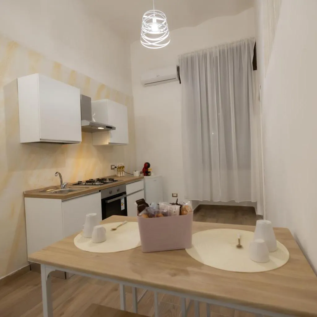 Photograph of Re-Fra home