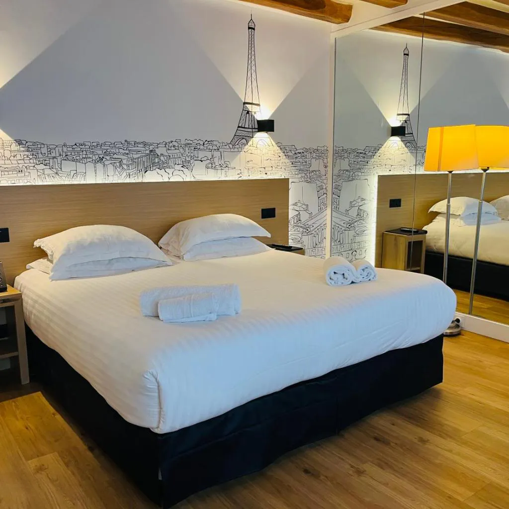 Photograph of Lion d'Or Paris Suites