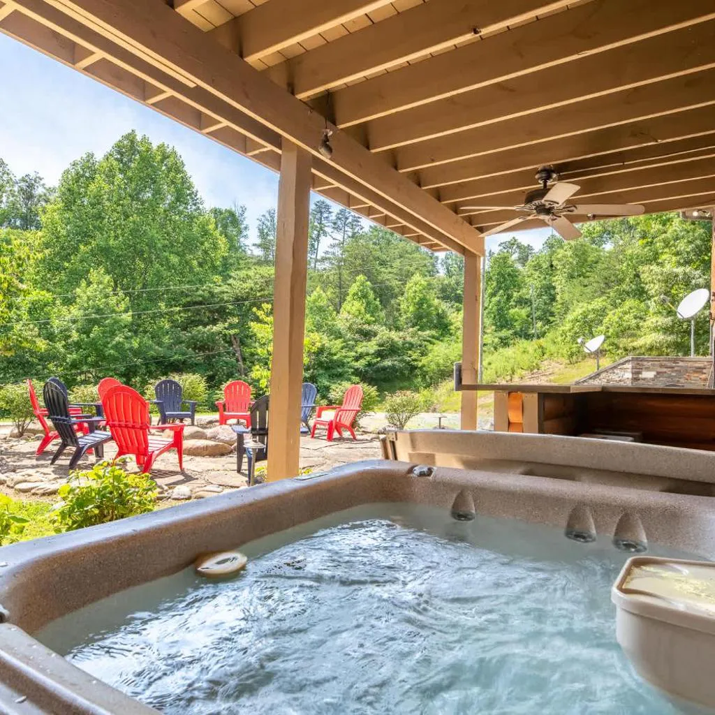 Photograph of Pet Welcome Cabin Hot Tub Game Room Near Dollywood