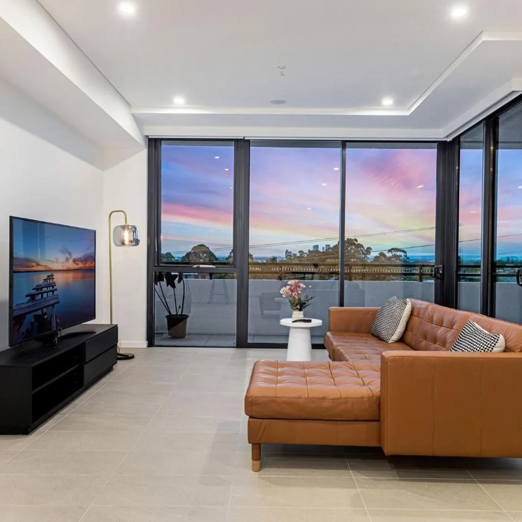 Photograph of FREE Parking Modern 2 bedroom Apt for Family