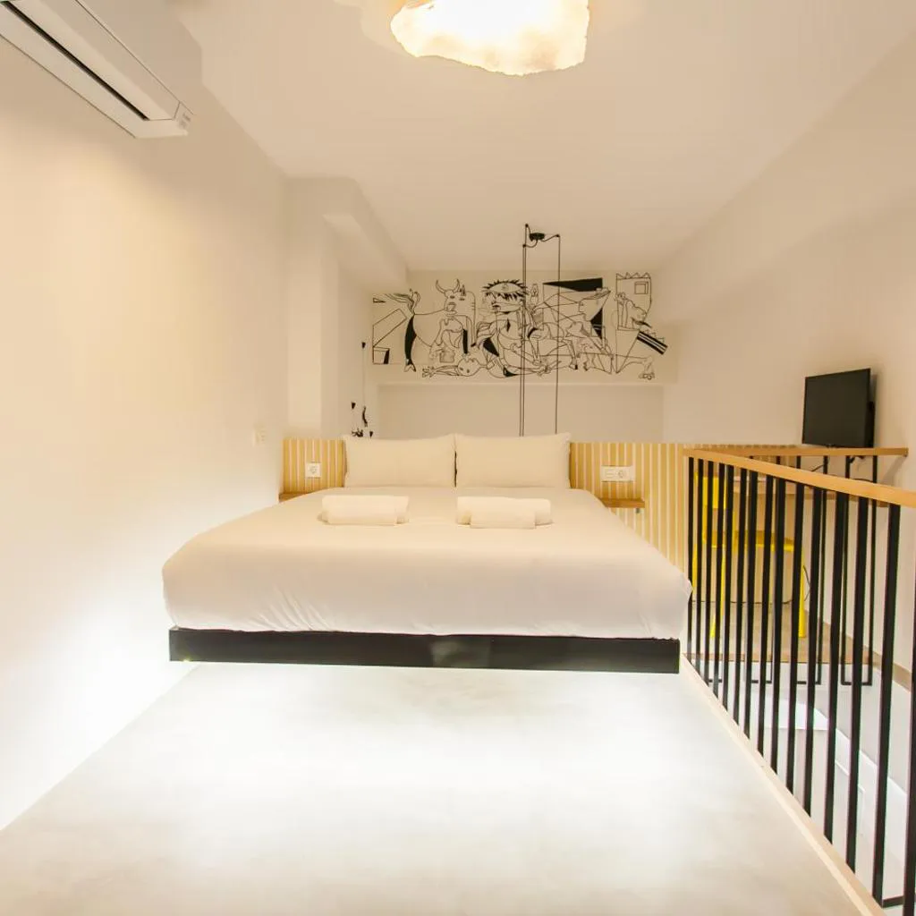 Photograph of Stylish Duplex with Art & Charm in Prime Salamanca