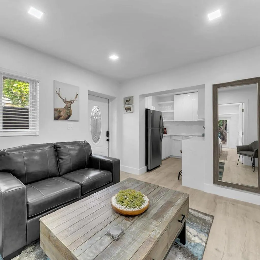 Photograph of Little Mykon Cozy Duplex Near Miami Hotspots