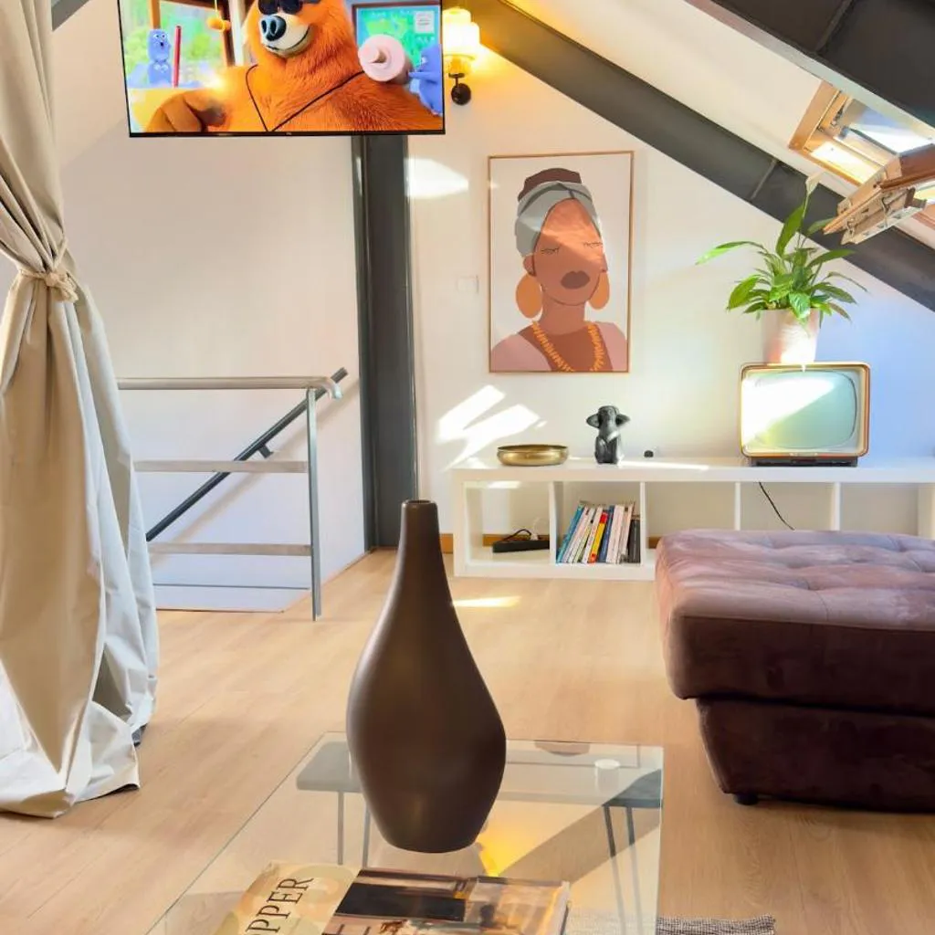 Photograph of Bright Stylish Duplex with a private roof terrace