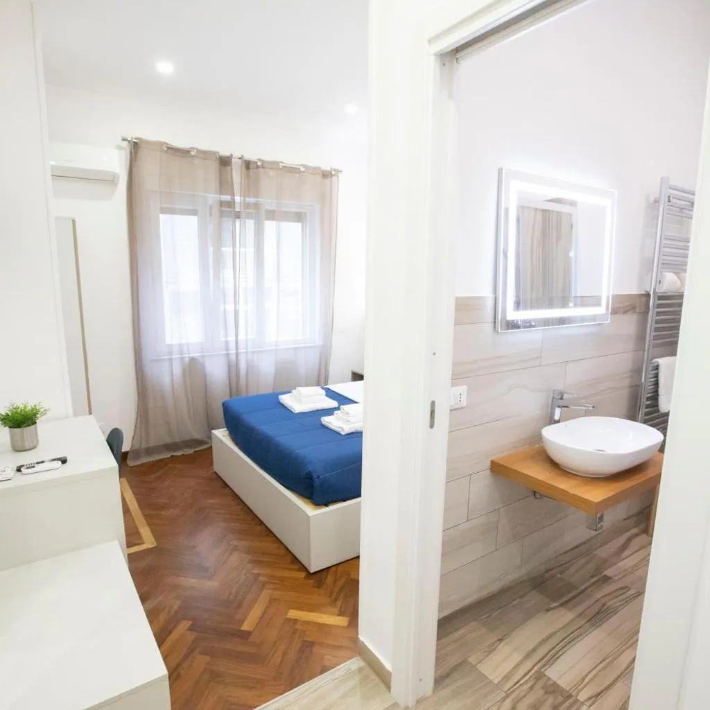 Photograph of Hall inn B&B in Naples
