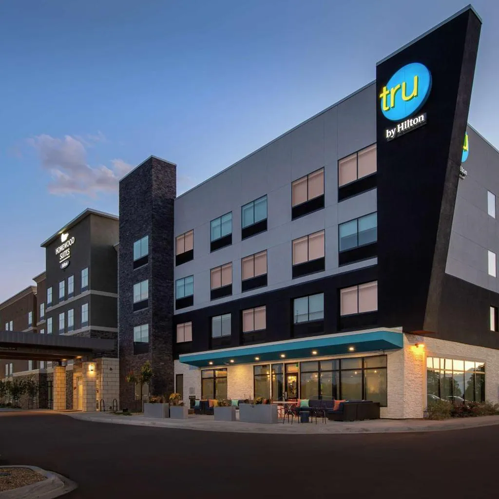 Photograph of Tru By Hilton Denver Airport Tower Road