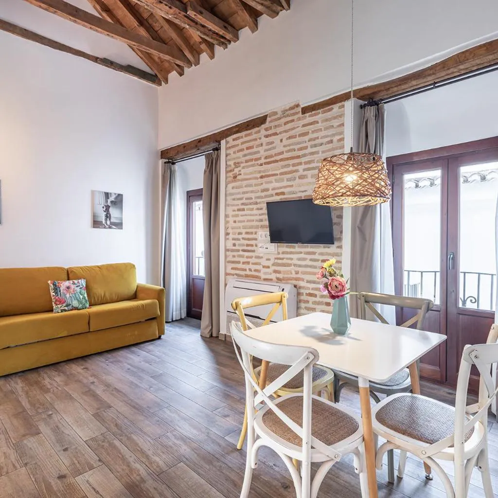 Photograph of Apartamentos Boutique Granada Albaicín 3000
