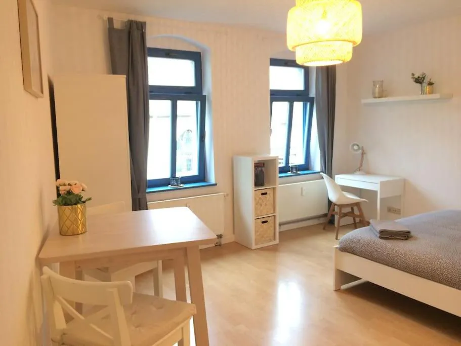 Photograph of Studio in It District Neustadt Louisenstraße