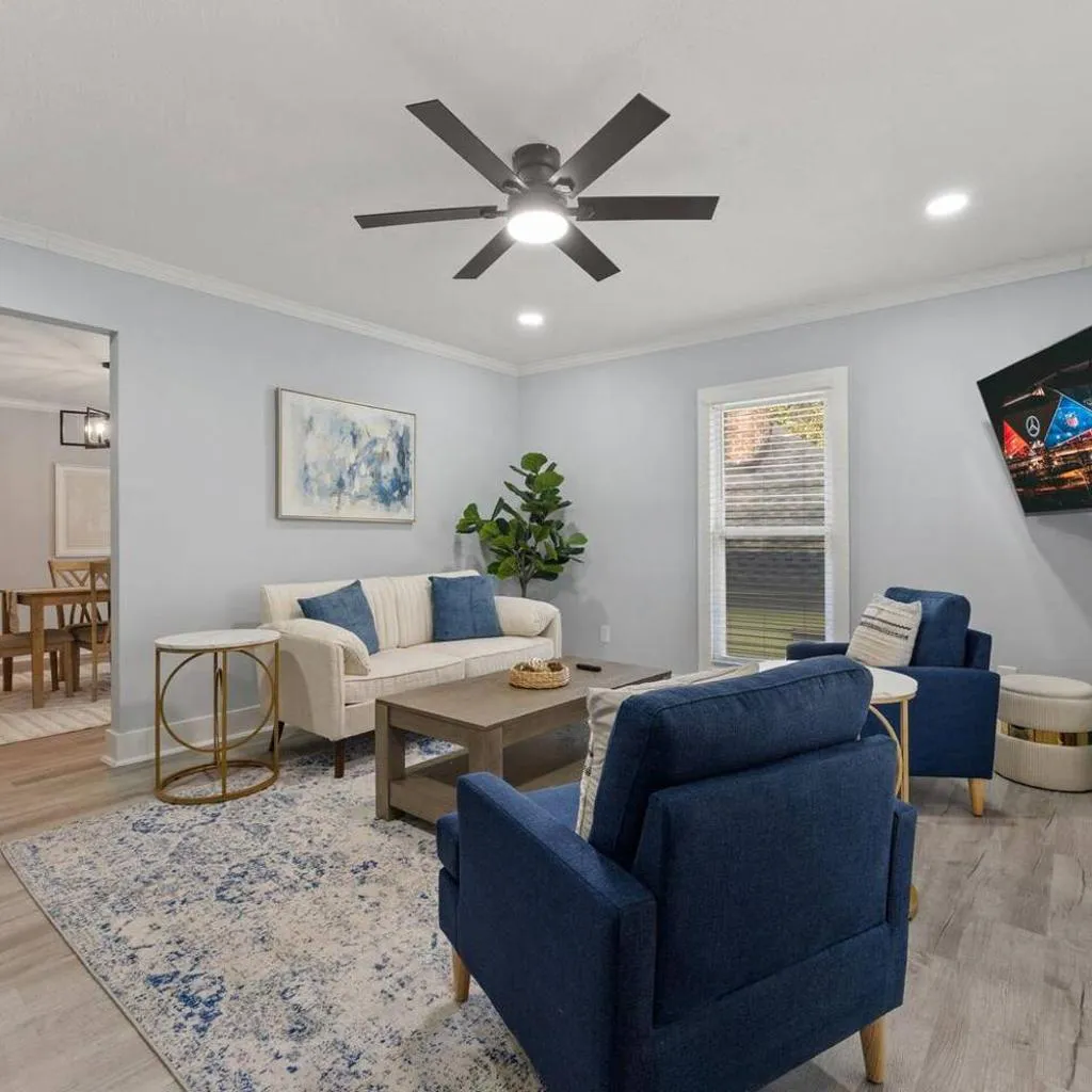 Photograph of Spacious 6BR Duplex | Patio + Near BeltLine
