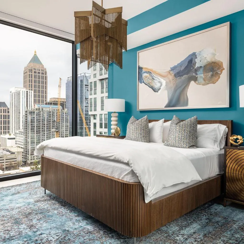 Photograph of 19th Floor - Skyfall