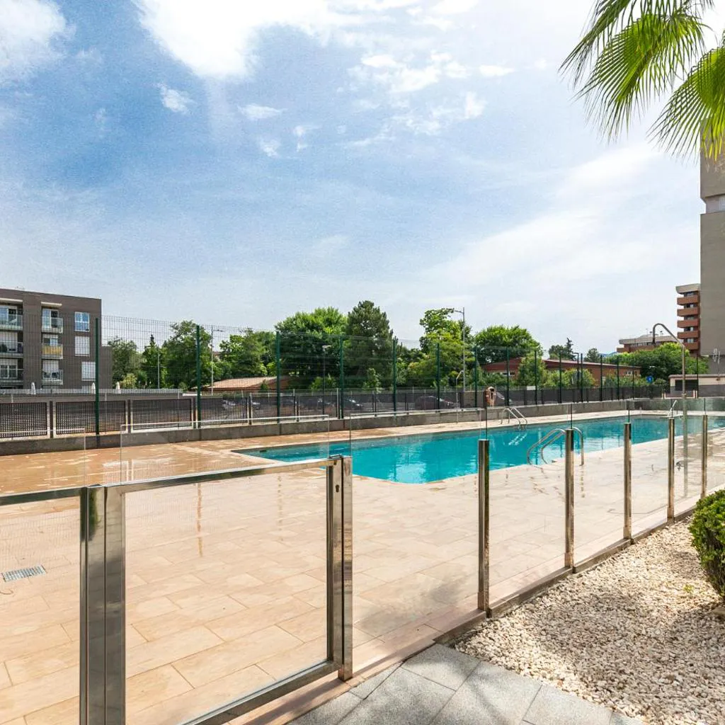 Photograph of Ático Granada Piscina y Parking
