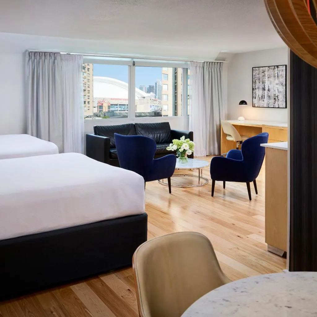 Photograph of Radisson Blu Toronto Downtown