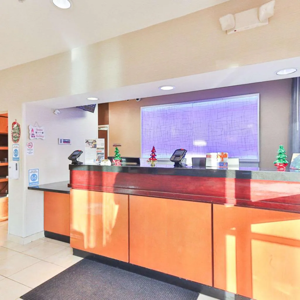 Photograph of Comfort Inn & Suites Houston North - Spring