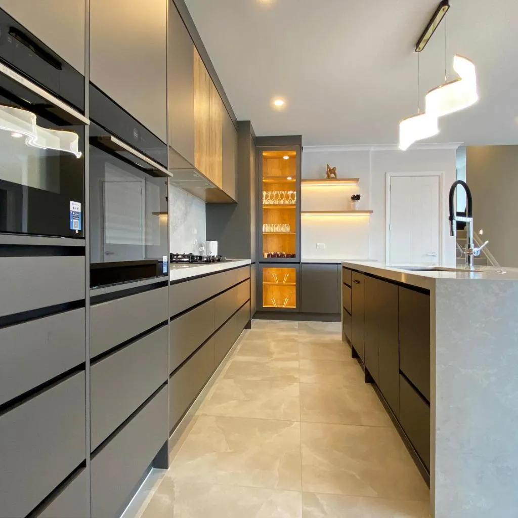 Photograph of Castlebane New Home 350sqm, 7ACs, Large Deck, View