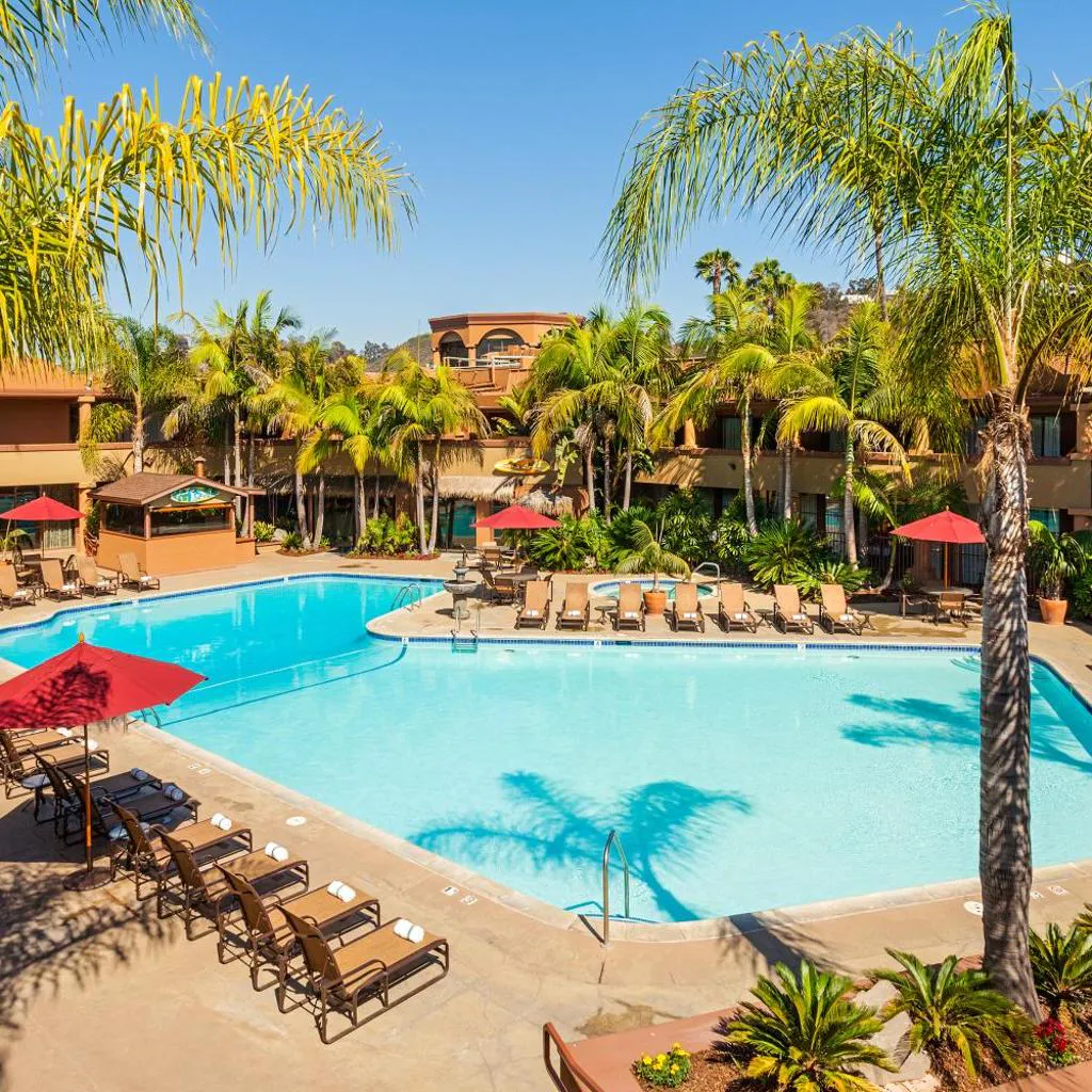 Photograph of Handlery Hotel San Diego