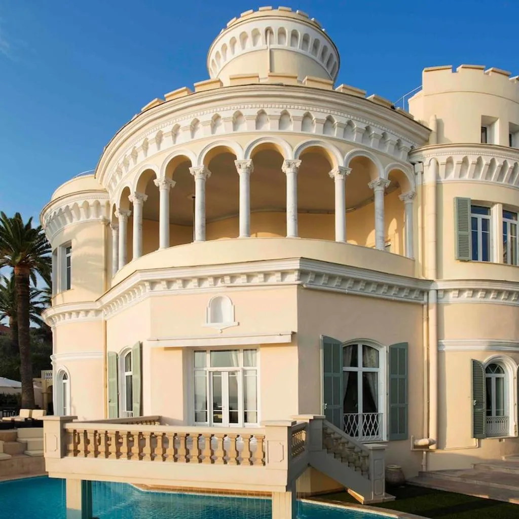 Photograph of Villa Chateau LaTour