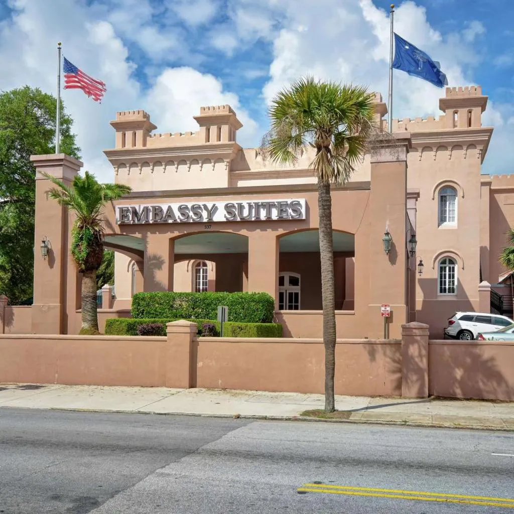 Photograph of Embassy Suites Charleston - Historic District