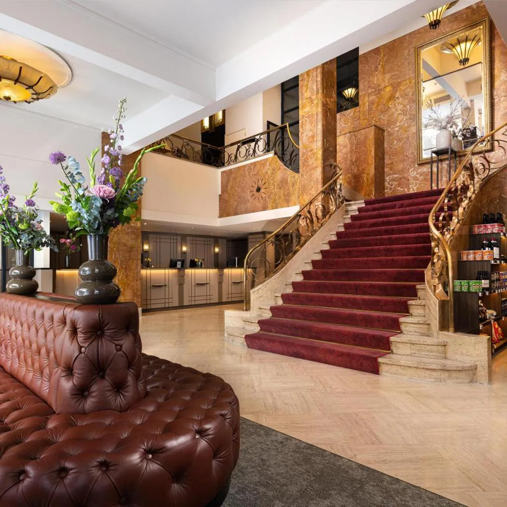 Photograph of NH Atlanta Rotterdam Hotel