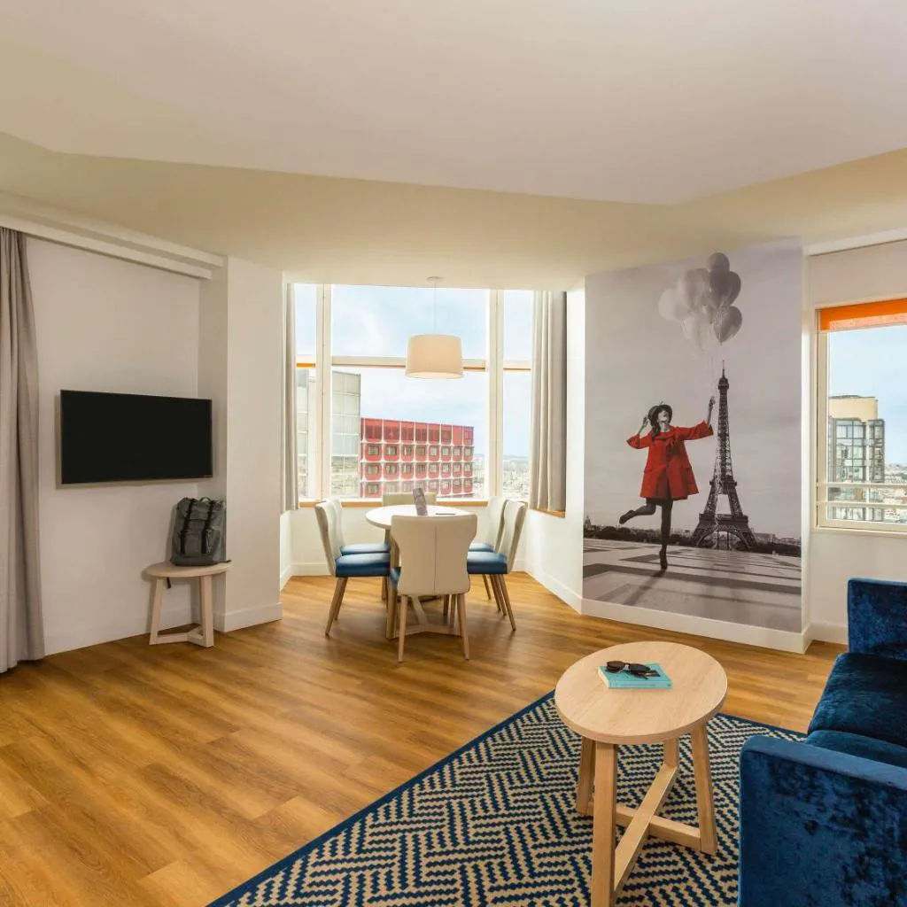 Photograph of Aparthotel Adagio Paris Centre Tour Eiffel