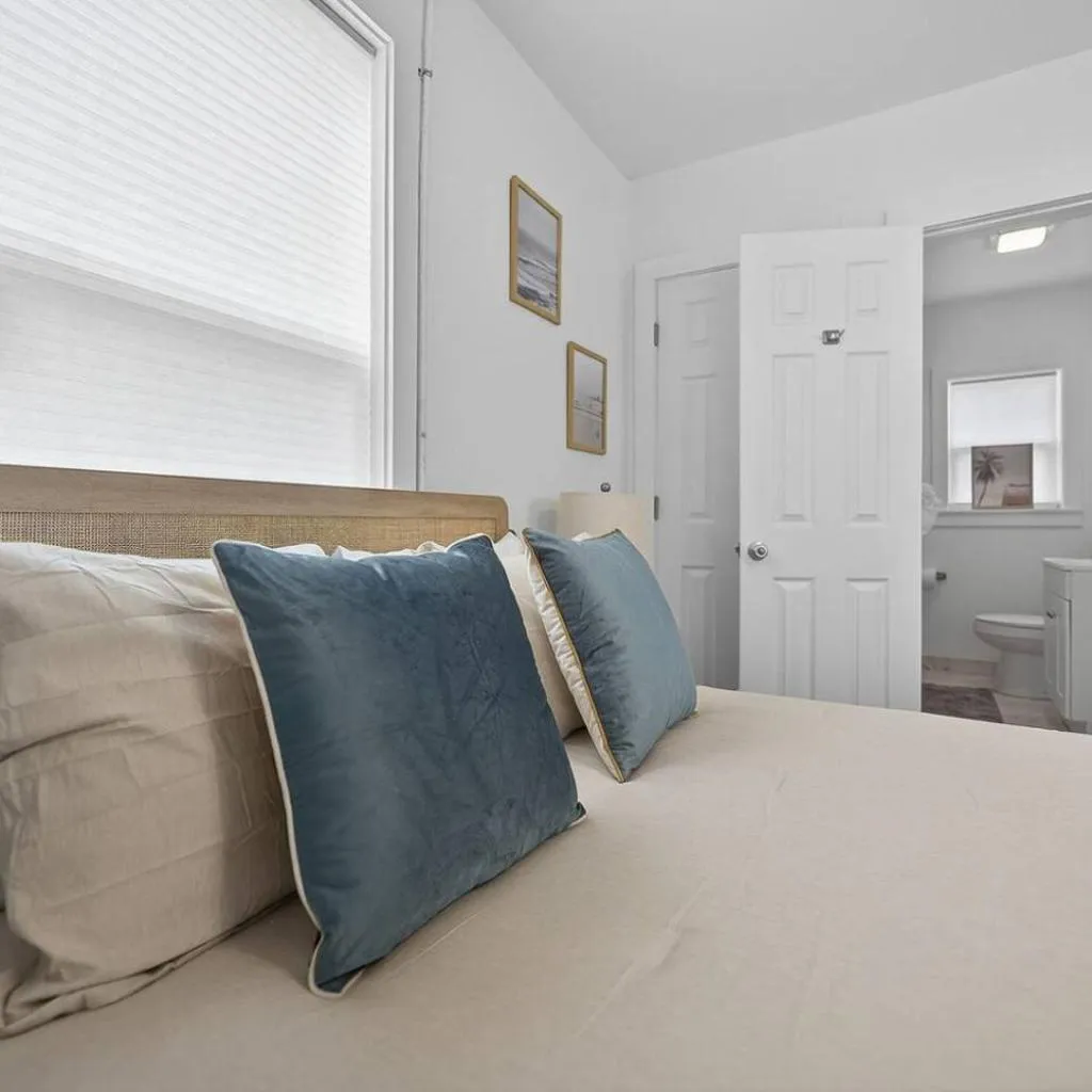 Photograph of Unit 3 Cozy Cottage Studio in Pensacola