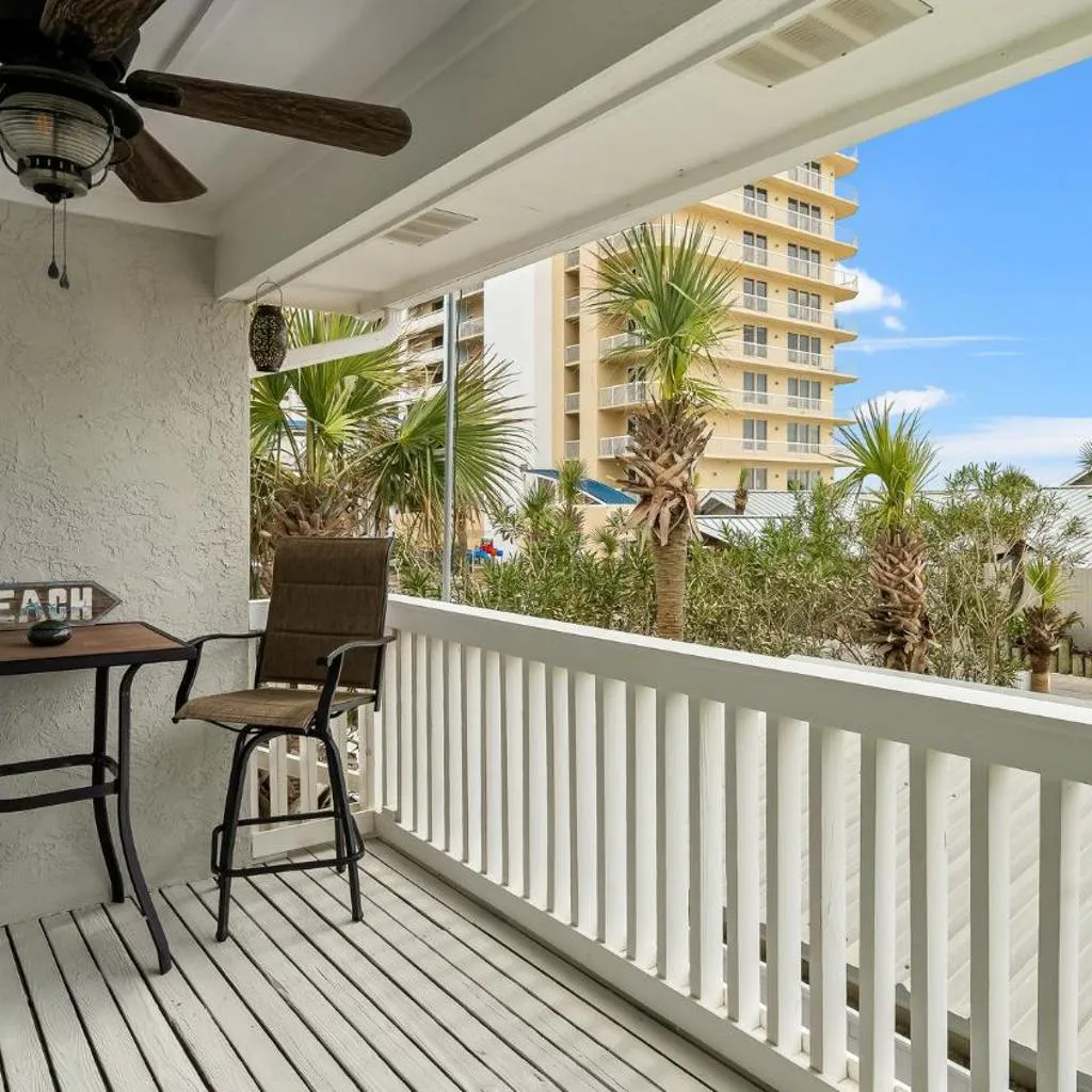 Photograph of Gulf View Beach Bungalow, Dog-Friendly, Near Scooners, Near Beach