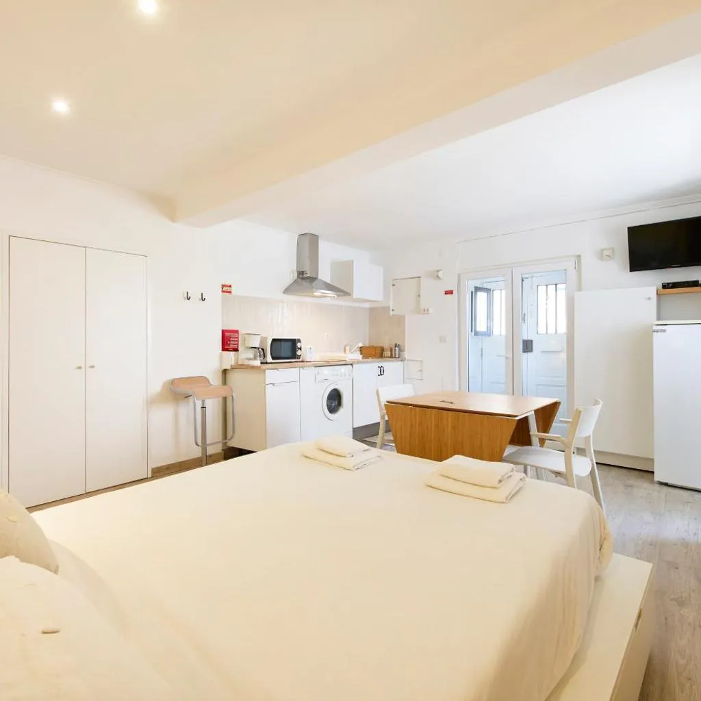 Photograph of Renovated Bairro Alto Loft, Príncipe Real