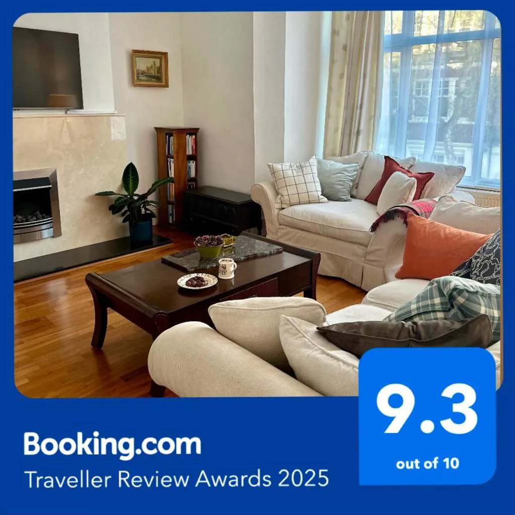 Photograph of Spacious Belsize Park apartment close to station