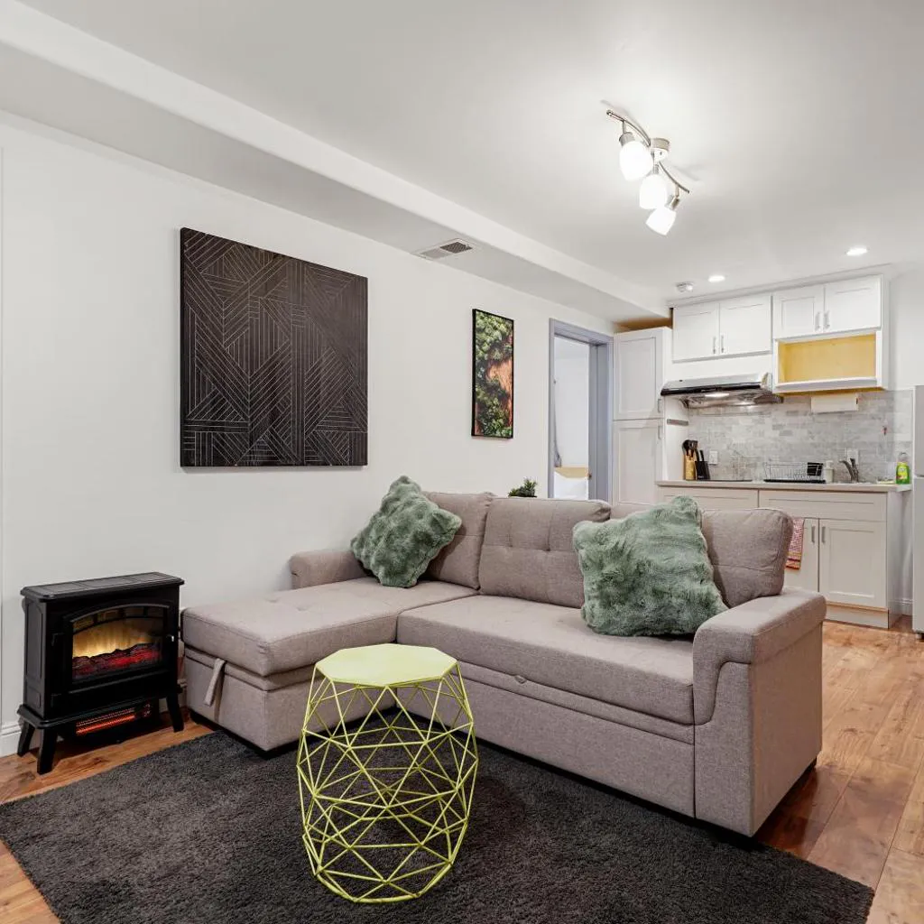 Photograph of Modern 1BR 1Bath with Living Area near SFSU