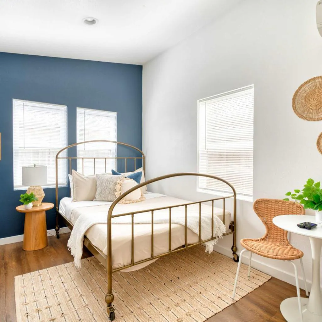 Photograph of Stay Portland - Beach Vibes Getaway near Burnside & Laurelhurst!