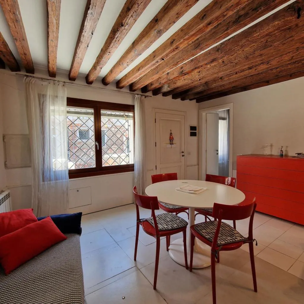 Photograph of Veneziacentopercento Ca' Riello Apartment