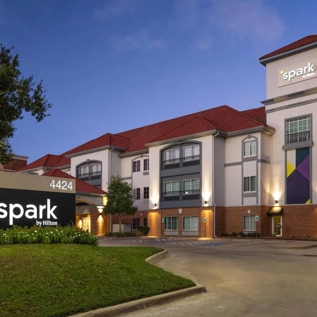 Photograph of Spark by Hilton Houston West Clay Road