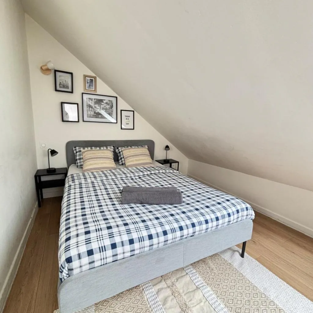 Photograph of Soh Rent Strasbourg Studio 3 Tv-Wifi Near Train Station