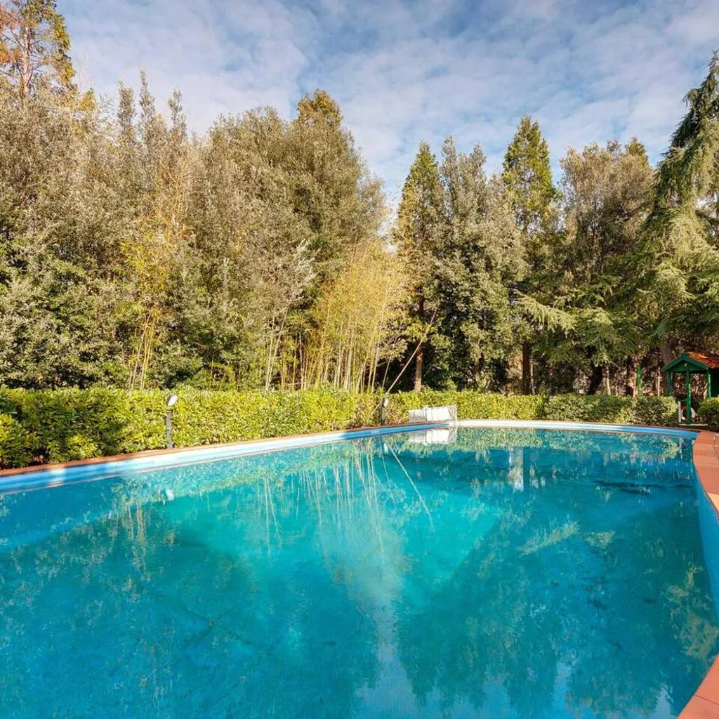 Photograph of Peaceful Villa in Firenze with private pool