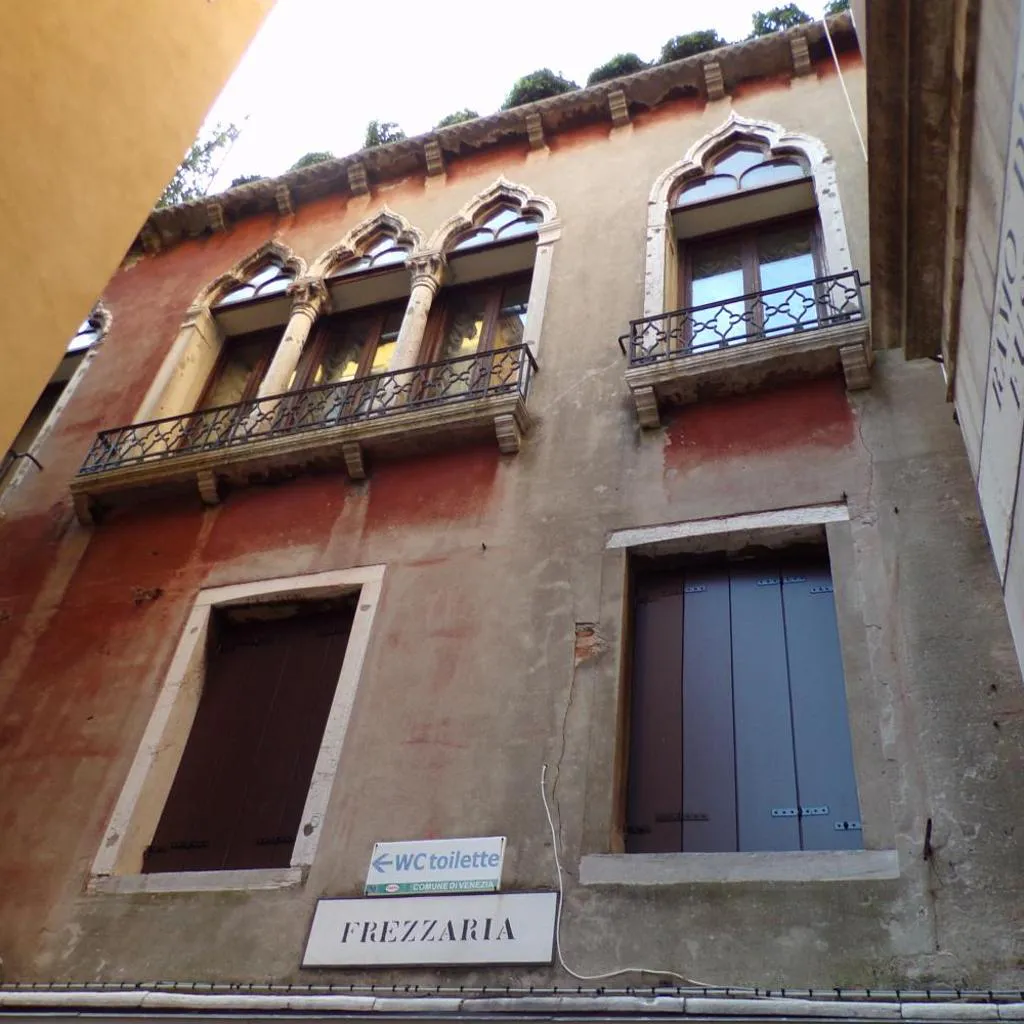 Photograph of Casa Venier