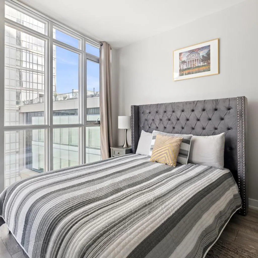 Photograph of High Floor 1 Bedroom plus Den Condo Iceboat Terrace Downtown Toronto