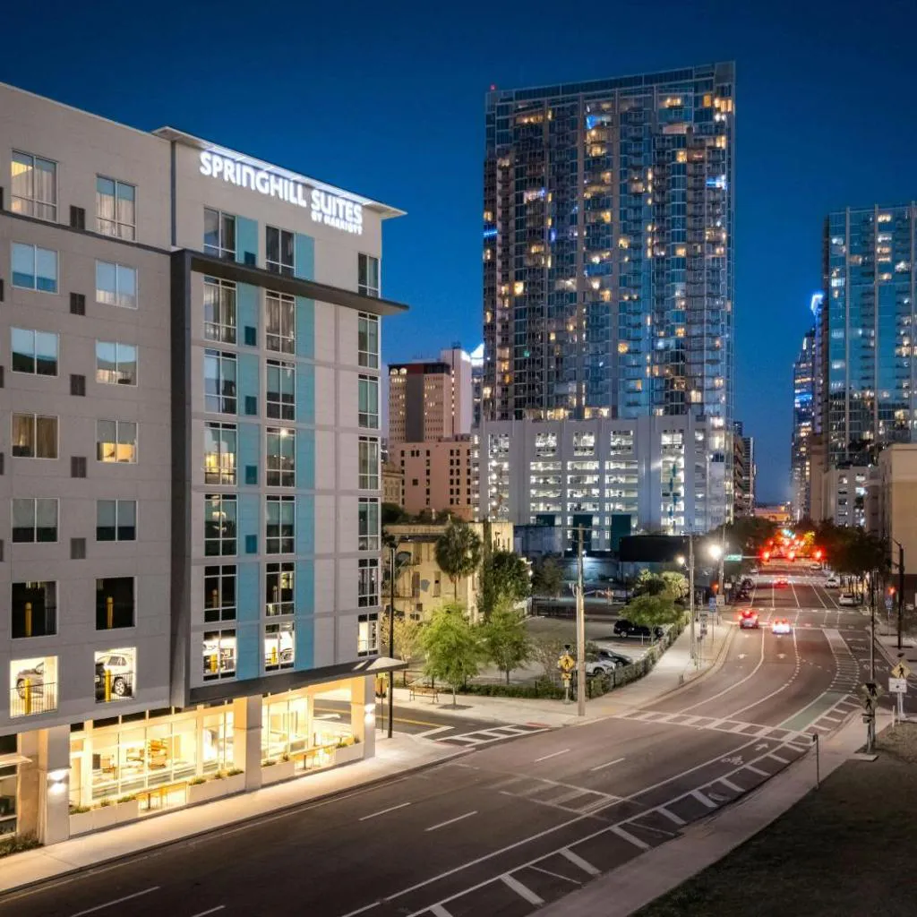 Photograph of SpringHill Suites by Marriott Tampa Downtown
